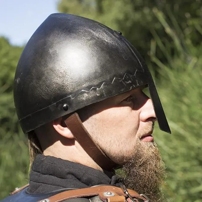 Epic Armoury Casque Saint Wenceslaus Patiné 5 Epic Armoury Casque Saint Wenceslaus Patiné – Image 5