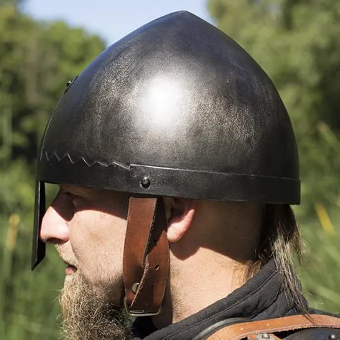 Epic Armoury Casque Saint Wenceslaus Patiné 6 Epic Armoury Casque Saint Wenceslaus Patiné – Image 6