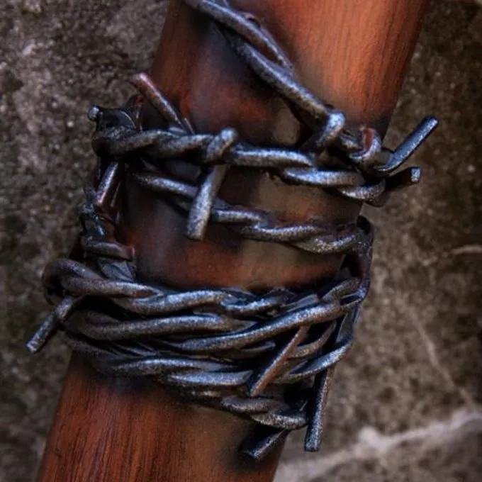 Epic Armoury Fil De Fer Barbelé Batte De Baseball LARP, 80 Cm, Bois 3 Epic Armoury Fil De Fer Barbelé Batte De Baseball LARP, 80 Cm, Bois – Image 3