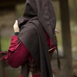 Epic Armoury Hood Assassins Creed, Brun Foncé -Promos Halloween Boutique hood assassins creed brun fonce 3